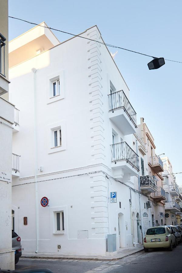 Le Lamie By Polignando